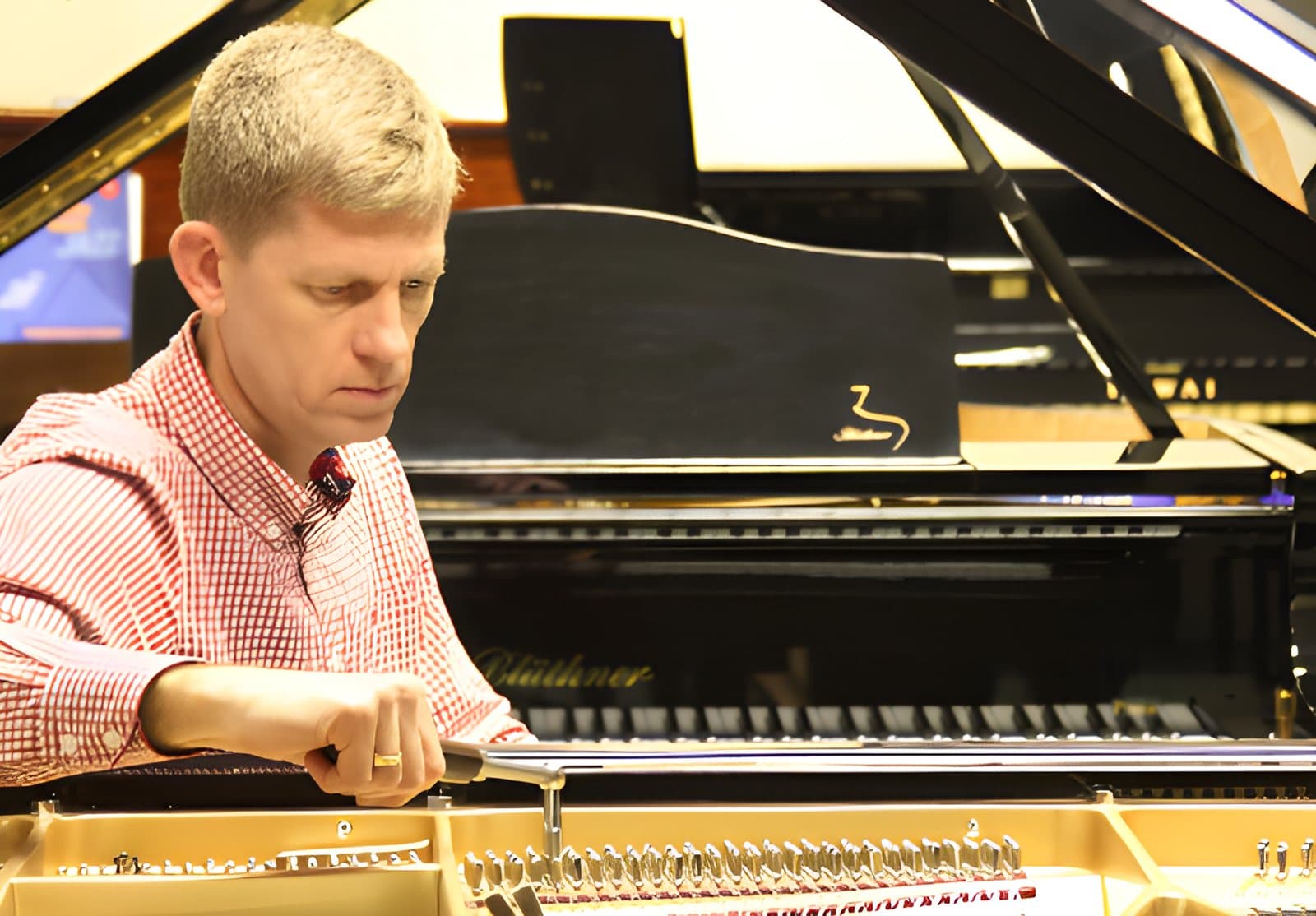 Tuning a grand